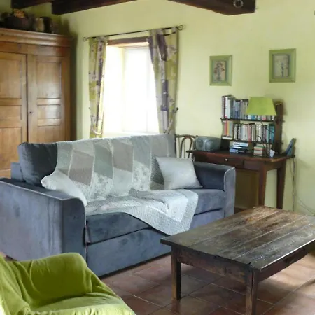 Familial Avec Jardin, Terrasse Et Etang Prive - Fr-1-489-238 Le Brethon