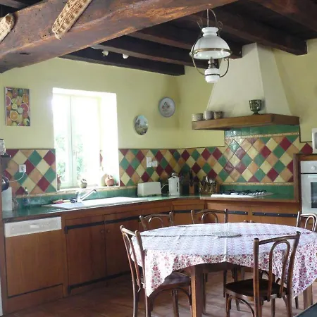 Familial Avec Jardin, Terrasse Et Etang Prive - Fr-1-489-238