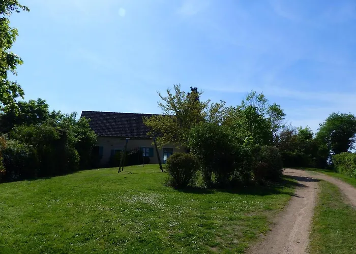 A La Ferme En Pleine Nature - Fr-1-489-238